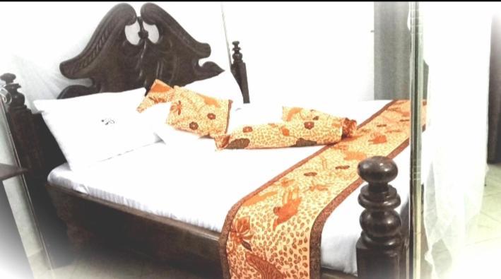 Riverside Resort Hotel Kabale Ngoại thất bức ảnh