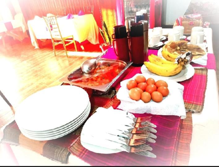 Riverside Resort Hotel Kabale Ngoại thất bức ảnh