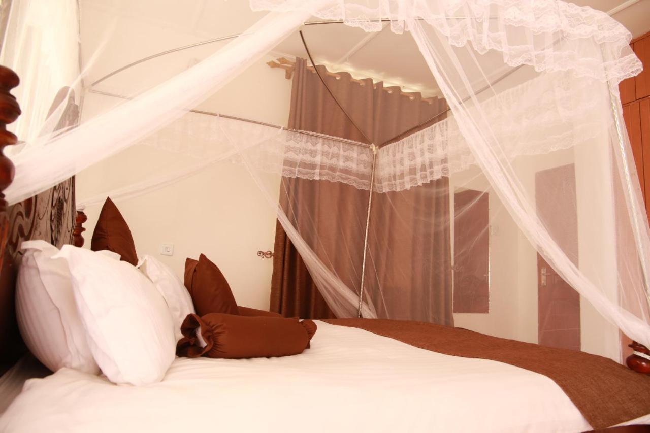 Riverside Resort Hotel Kabale Ngoại thất bức ảnh