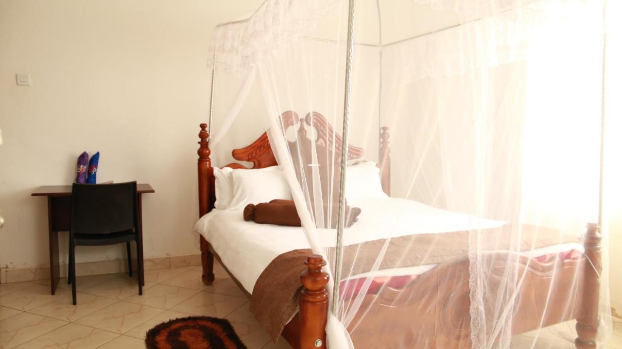 Riverside Resort Hotel Kabale Ngoại thất bức ảnh