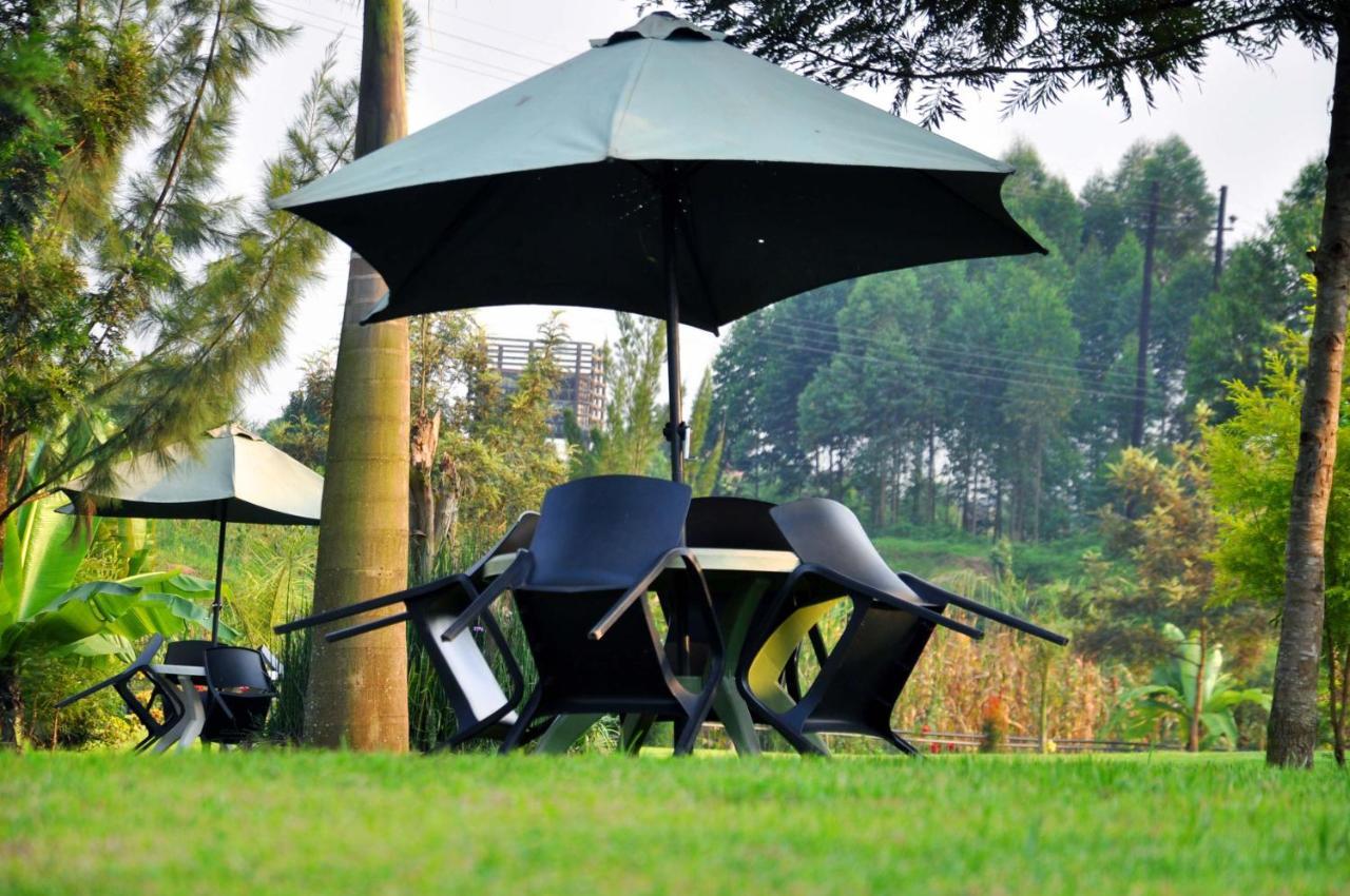 Riverside Resort Hotel Kabale Ngoại thất bức ảnh